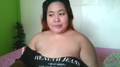 Snapshot of bombastic_darla chatting on 24, 11, 2025 bombastic_darla online show from 24, 11, 2025