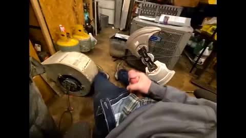 bombinshaman online show from 4, 12, 2025