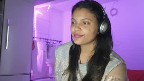 Snapshot of bombomepimenta chatting on 18, 12, 2024 bombomepimenta online show from 18, 12, 2024