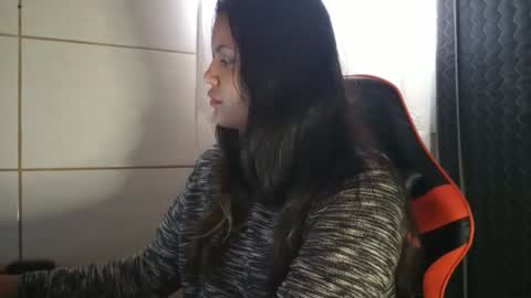 Snapshot of bombomepimenta chatting on 2, 3, 2025 bombomepimenta online show from 2, 3, 2025