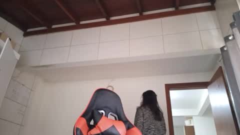 Snapshot of bombomepimenta chatting on 8, 10, 2025 bombomepimenta online show from 8, 10, 2025