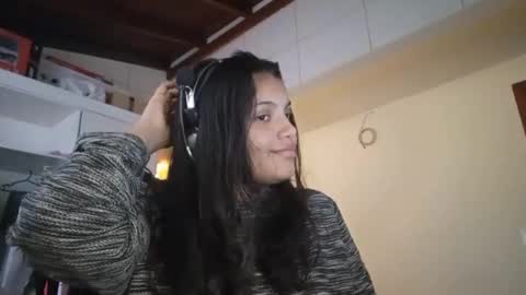 Snapshot of bombomepimenta chatting on 15, 10, 2025 bombomepimenta online show from 15, 10, 2025