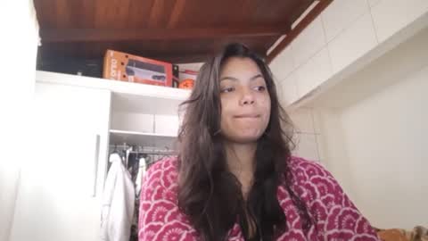 Snapshot of bombomepimenta chatting on 15, 11, 2025 bombomepimenta online show from 15, 11, 2025