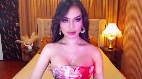 Snapshot of bombshellanita chatting on 3, 10, 2025 bombshellanita online show from 3, 10, 2025
