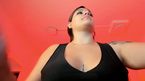 Snapshot of bonnie_an chatting on 12, 1, 2025 Bonnie online show from 12, 1, 2025