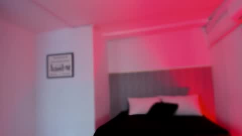 Bonnie  online show from 17, 10, 2025