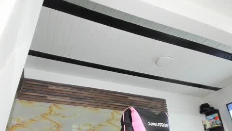 becky online show from 18, 11, 2025