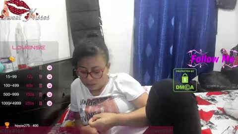 bonnie lam  hello welcome to my room I hope you have fun and you can reach your maximum pleasure here with me online show from 26, 1, 2025