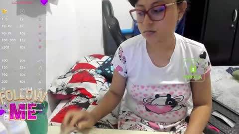 bonnie lam  hello welcome to my room I hope you have fun and you can reach your maximum pleasure here with me online show from 21, 9, 2025