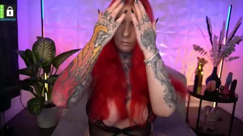 Bonnie Stylez online show from 23, 10, 2025