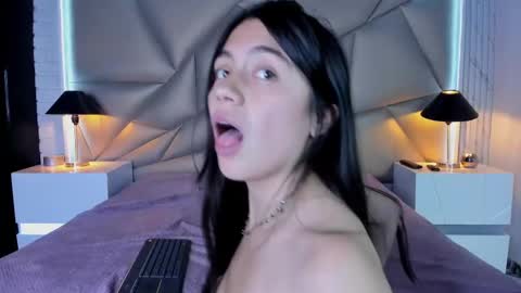 bonny_bonss online show from 27, 2, 2025