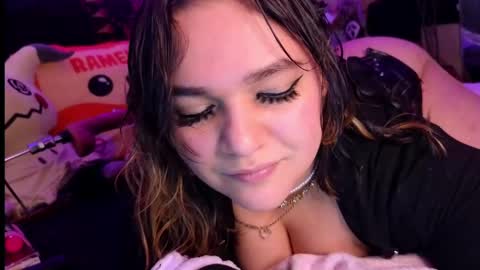 Snapshot of booboosperfectfacefuck chatting on 6, 3, 2025 Nova sub to my fan club for free pms and sexy sloppy videos online show from 6, 3, 2025