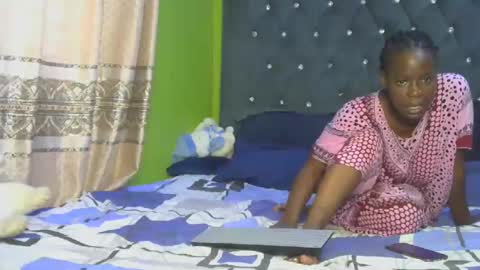 boobs_swt online show from 5, 2, 2026