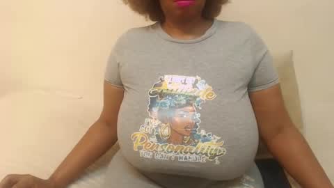 boobyqueen online show from 18, 2, 2025
