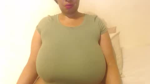 boobyqueen online show from 1, 10, 2025