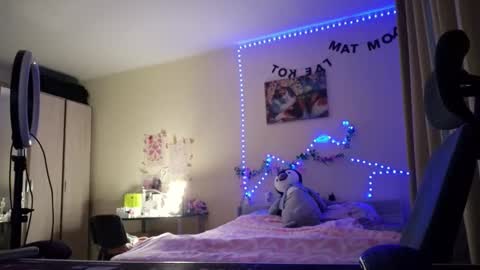 Milena online show from 4, 2, 2026