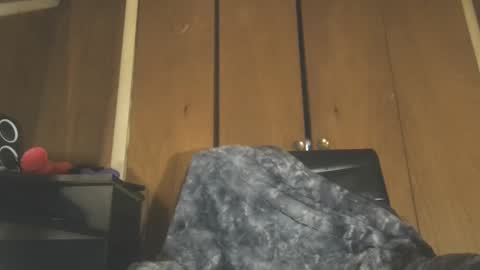 bored_housewife1985 online show from 2, 1, 2025