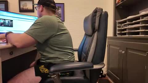 Snapshot of boredhorndog chatting on 10, 3, 2026 Boredhorndog online show from 10, 3, 2026