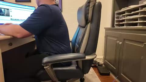 Snapshot of boredhorndog chatting on 10, 4, 2026 Boredhorndog online show from 10, 4, 2026