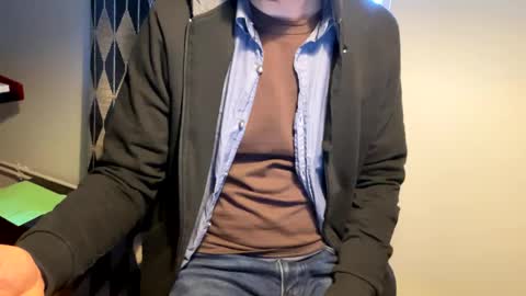 Snapshot of borisvian75019 chatting on 28, 12, 2024 HornyBoo online show from 28, 12, 2024