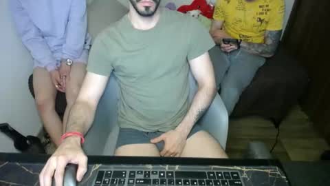 Snapshot of bossking019 chatting on 2, 3, 2025 bossking019 online show from 2, 3, 2025