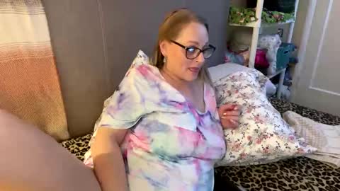 BossMom online show from 29, 1, 2025