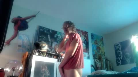 Bottomboo7 online show from 18, 10, 2025