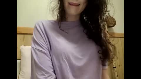 Bouncy Queen Majesty online show from 20, 10, 2025