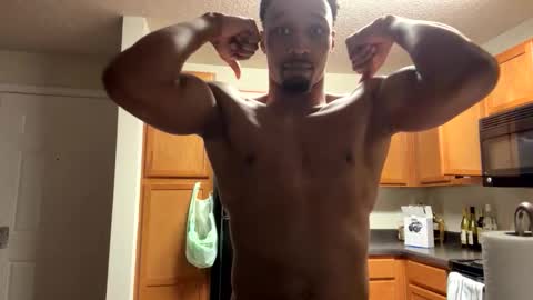 Snapshot of boy_kino chatting on 15, 10, 2025 Pixel Pleasures online show from 15, 10, 2025