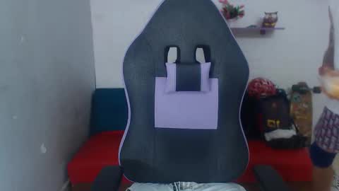 boy_tatto77 online show from 5, 1, 2026