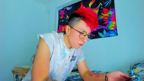 Edward ftm trans queerslave online show from 14, 1, 2026