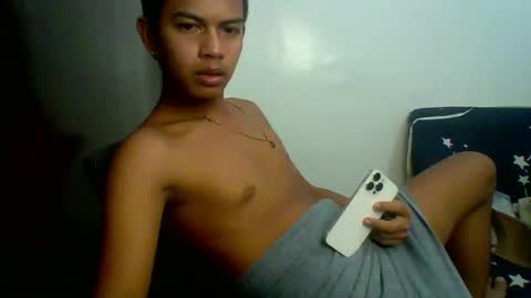 boyax16 online show from 11, 12, 2024