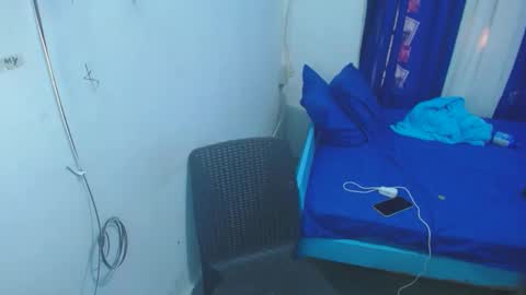 boyax16 online show from 5, 1, 2025