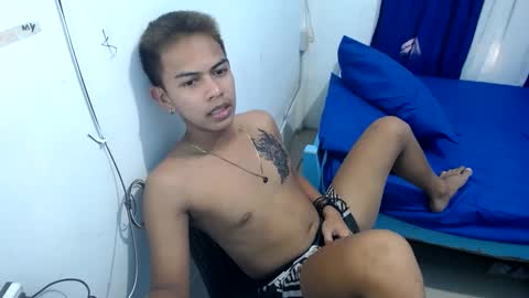 boyax16 online show from 6, 1, 2025