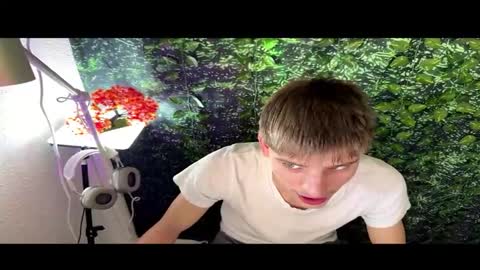 boyblondhetero online show from 21, 2, 2026