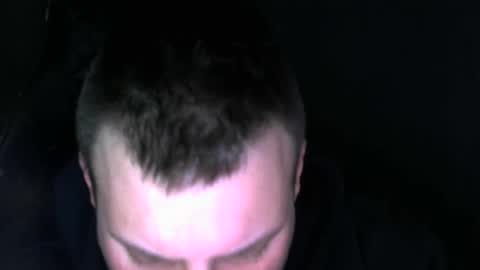 Snapshot of boynextdoooooor chatting on 29, 10, 2025 boynextdoooooor online show from 29, 10, 2025