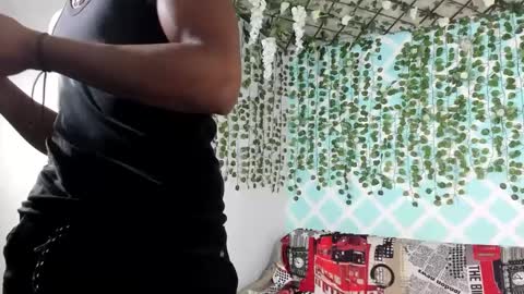 boys4hot_777 online show from 6, 3, 2025