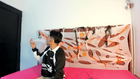 ALEX - TAYLER  -MIKE online show from 18, 10, 2025