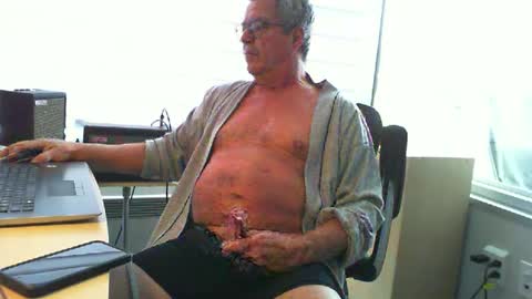 Snapshot of bozou chatting on 7, 1, 2025 bozou online show from 7, 1, 2025