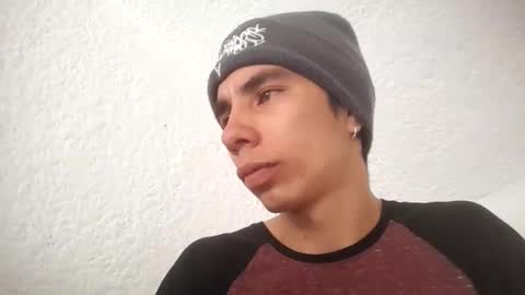 Snapshot of brad_pito02 chatting on 17, 11, 2025 brad_pito02 online show from 17, 11, 2025