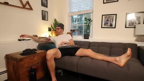 BradBronton online show from 18, 1, 2026