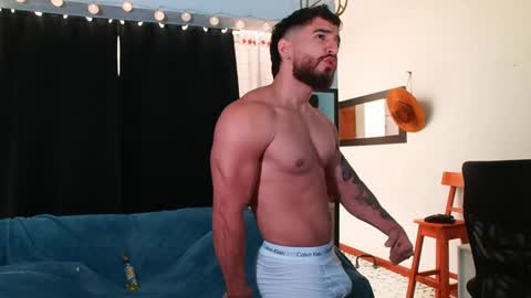 Snapshot of bradley_martinez chatting on 1, 2, 2025 Bradley Martinez online show from 1, 2, 2025