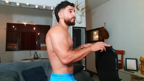 Snapshot of bradley_martinez chatting on 3, 2, 2025 Bradley Martinez online show from 3, 2, 2025