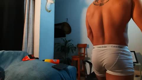 Snapshot of bradley_martinez chatting on 9, 3, 2025 Bradley Martinez online show from 9, 3, 2025