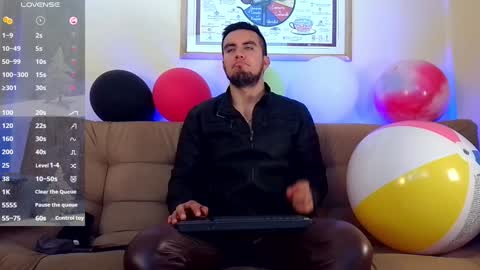 Bradley Colton Independ Model online show from 17, 12, 2024