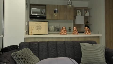 bradleymartin7 online show from 19, 12, 2024