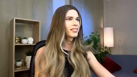 Snapshot of branda_kelly chatting on 30, 11, 2025 Branda online show from 30, 11, 2025