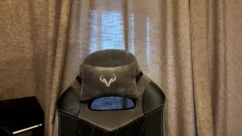 Snapshot of brandamatteson chatting on 29, 10, 2025 Alice online show from 29, 10, 2025