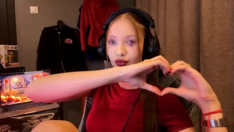 Snapshot of brandamatteson chatting on 1, 11, 2025 Alice online show from 1, 11, 2025