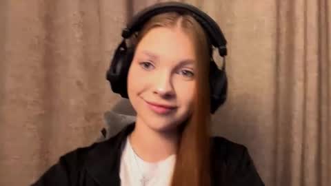 Snapshot of brandamatteson chatting on 7, 11, 2025 Alice online show from 7, 11, 2025